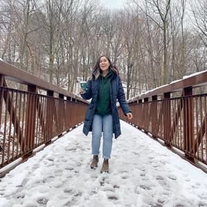 Meet your Posher, Liz